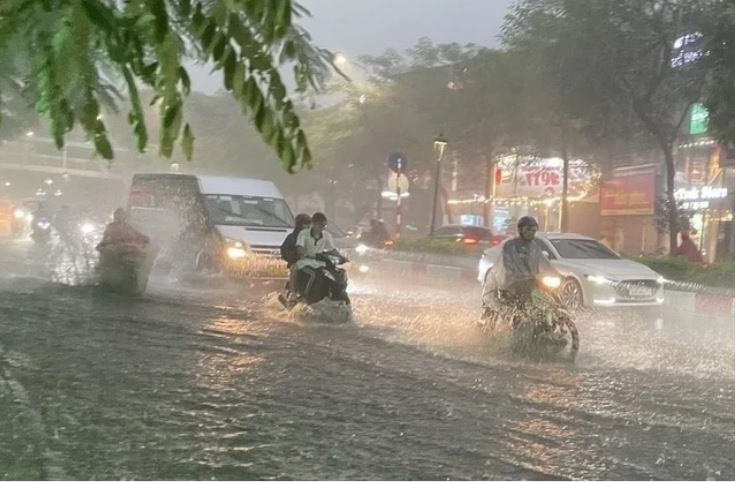 Bão số 3 đã đi vào đất liền các tỉnh Hưng Yên, Ninh Binh