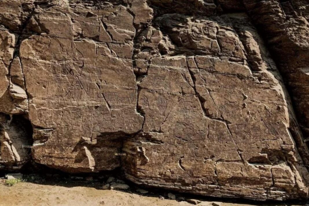 Khắc họa 7.000 năm lịch sử, di chỉ đá cổ Hàn Quốc được UNESCO vinh danh Khắc họa 7.000 năm lịch sử, di chỉ đá cổ Hàn Quốc được UNESCO vinh danh