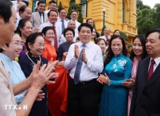 Chủ tịch nước Lương Cường gặp mặt đại biểu khuyến học tiêu biểu toàn quốc