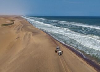 Khám phá Angola với những kỳ quan thiên nhiên ít được biết đến Khám phá Angola với những kỳ quan thiên nhiên ít được biết đến