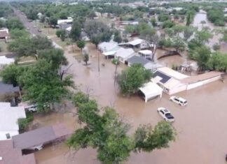 Gần 80 người chết, hàng chục người mất tích do mưa lũ ở Texas, Mỹ Gần 80 người chết, hàng chục người mất tích do mưa lũ ở Texas, Mỹ