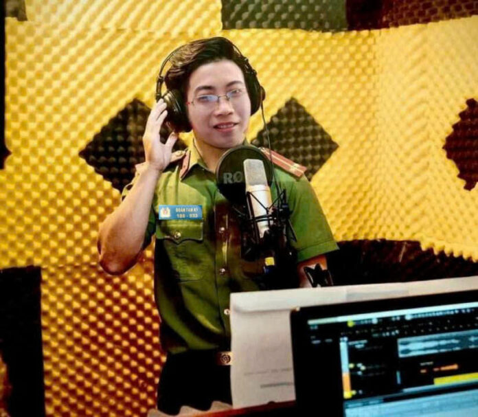 Chùm thơ Đoàn Tam Kỳ Chùm thơ Đoàn Tam Kỳ