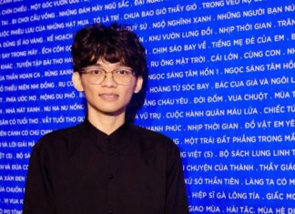 Cây bút trẻ thành tâm điểm làng văn Cây bút trẻ thành tâm điểm làng văn