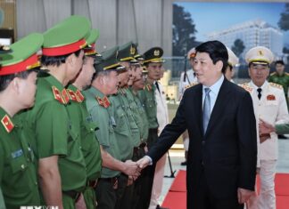 Chủ tịch nước Lương Cường dự Hội nghị sơ kết 6 tháng năm 2025 của Bộ Công an