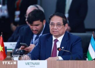 Tái bản sách của Thủ tướng Phạm Minh Chính: Góc nhìn sâu sắc về kinh tế Việt Nam Tái bản sách của Thủ tướng Phạm Minh Chính: Góc nhìn sâu sắc về kinh tế Việt Nam