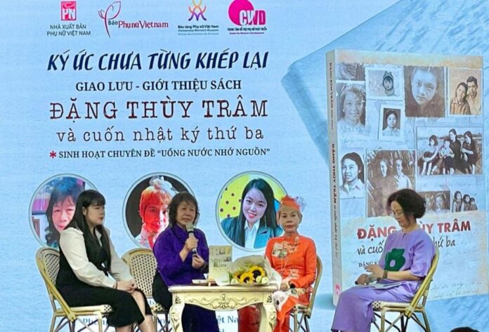 Cuốn nhật ký thứ ba hé lộ chuyện trước khi bác sĩ Đặng Thùy Trâm vào chiến trường Cuốn nhật ký thứ ba hé lộ chuyện trước khi bác sĩ Đặng Thùy Trâm vào chiến trường