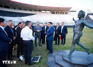 Thủ tướng: Triết lý bóng đá của Brazil và rất gần gũi với văn hóa Việt Nam