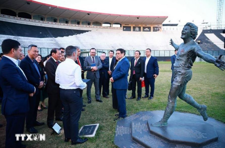 Thủ tướng: Triết lý bóng đá của Brazil và rất gần gũi với văn hóa Việt Nam