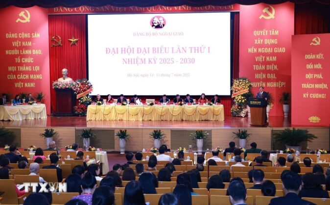 Thủ tướng Phạm Minh Ch&iacute;nh ph&aacute;t biểu chỉ đạo tại Đại hội đại biểu Đảng bộ Bộ Ngoại giao lần thứ I, nhiệm kỳ 2025-2030.