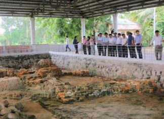 Hoàn thiện hồ sơ đề cử Khu di tích khảo cổ Óc Eo – Ba Thê là di sản văn hóa thế giới Hoàn thiện hồ sơ đề cử Khu di tích khảo cổ Óc Eo - Ba Thê là di sản văn hóa thế giới