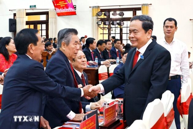 Chủ tịch Quốc hội Trần Thanh Mẫn với đại biểu dự Đại hội.