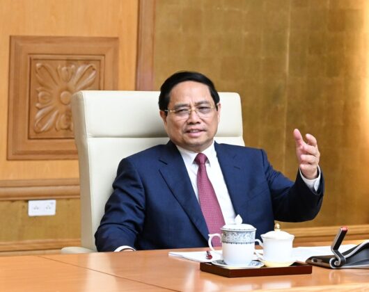 Thủ tướng Phạm Minh Ch&iacute;nh ph&aacute;t biểu tại buổi tiếp đồng ch&iacute; L&acirc;m Vũ, B&iacute; thư Tỉnh ủy Sơn Đ&ocirc;ng (Trung Quốc).