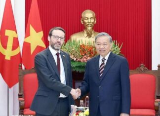 ‘Chuyến thăm Vương quốc Anh của Tổng Bí thư Tô Lâm là sự kiện mang tính lịch sử’ 'Chuyến thăm Vương quốc Anh của Tổng Bí thư Tô Lâm là sự kiện mang tính lịch sử'