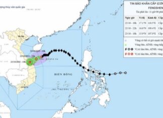 Bão số 12 suy yếu khi áp sát đất liền, Trung Bộ mưa lớn kéo dài Bão số 12 suy yếu khi áp sát đất liền, Trung Bộ mưa lớn kéo dài