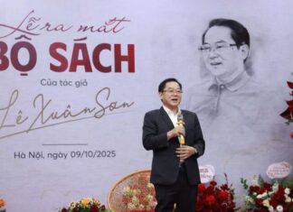 Nhà báo Lê Xuân Sơn: Kể chuyện đời, chuyện người bằng bút ký và thơ Nhà báo Lê Xuân Sơn: Kể chuyện đời, chuyện người bằng bút ký và thơ