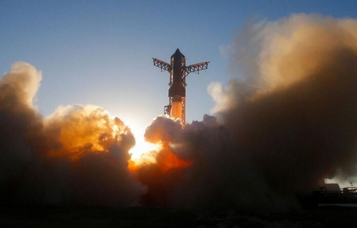 SpaceX thử nghiệm thành công Starship, tiến gần sứ mệnh Mặt Trăng và Sao Hỏa