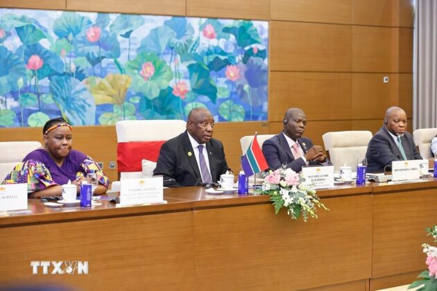 Tổng thống Cộng h&ograve;a Nam Phi Matamela Cyril Ramaphosa ph&aacute;t biểu.