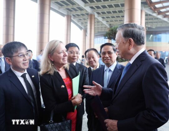Tổng B&iacute; thư T&ocirc; L&acirc;m, Thủ tướng Phạm Minh Ch&iacute;nh v&agrave; c&aacute;c đại biểu dự Ng&agrave;y hội đổi mới s&aacute;ng tạo Quốc gia năm 2025.