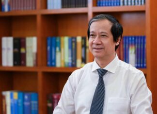 Bộ trưởng Bộ GD&ĐT Nguyễn Kim Sơn: "Giáo dục mạnh cần kỷ cương và tình thầy - trò nghiêm cẩn"