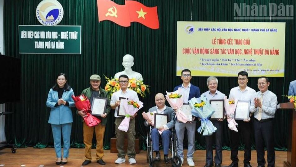 Đà Nẵng: Trao tặng 55 giải thưởng cho các tác phẩm có giá trị nghệ thuật cao