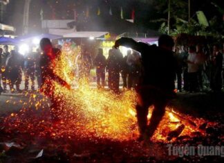 Lễ hội Nhảy lửa dân tộc Pà Thẻn xã Quang Bình Lễ hội Nhảy lửa dân tộc Pà Thẻn xã Quang Bình