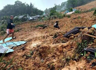 Lở đất nghiêm trọng tại Indonesia làm 2 người tử vong và 21 người mất tích