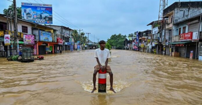 Lũ lụt tấn công Sri Lanka, gần 200 người thiệt mạng Lũ lụt tấn công Sri Lanka, gần 200 người thiệt mạng