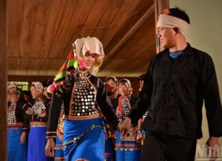 Sắc màu văn hóa Si La trong nghi lễ cưới hỏi Sắc màu văn hóa Si La trong nghi lễ cưới hỏi