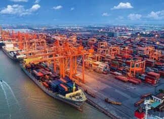 Thương mại Việt Nam tăng tốc cuối năm