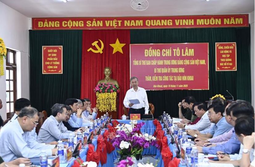 Tổng Bí thư Tô Lâm phát biểu chỉ đạo tại buổi làm việc.