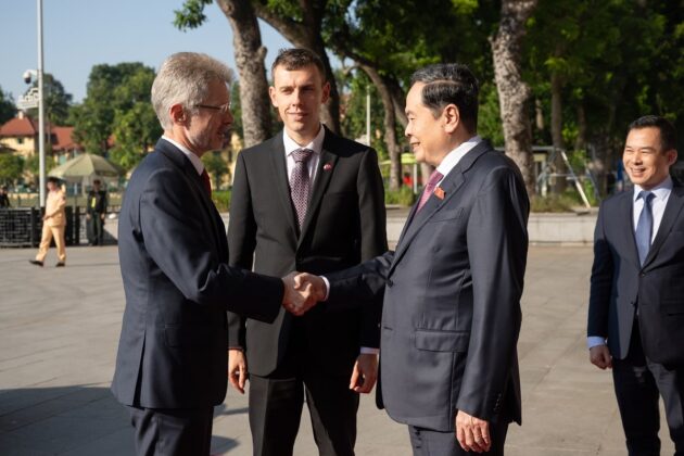 Chủ tịch Quốc hội Trần Thanh Mẫn chủ tr&igrave; Lễ đ&oacute;n Chủ tịch Thượng viện Quốc hội Cộng h&ograve;a Czech Milos Vystrcil