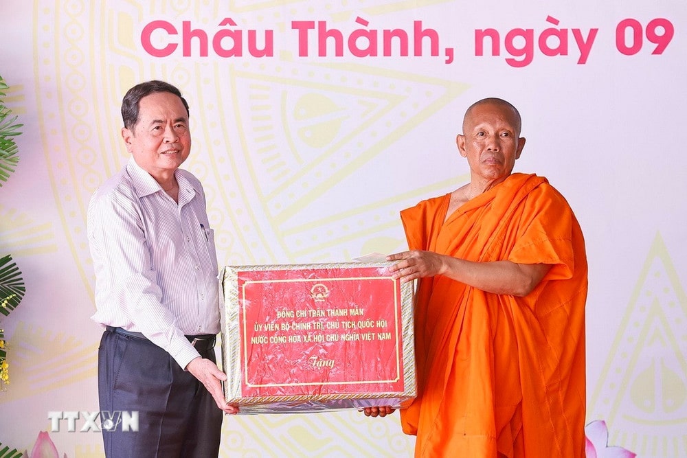 Chủ tịch Quốc hội Trần Thanh Mẫn dự Ngày hội đại đoàn kết dân tộc ở Cần Thơ Chủ tịch Quốc hội Trần Thanh Mẫn dự Ngày hội đại đoàn kết dân tộc ở Cần Thơ