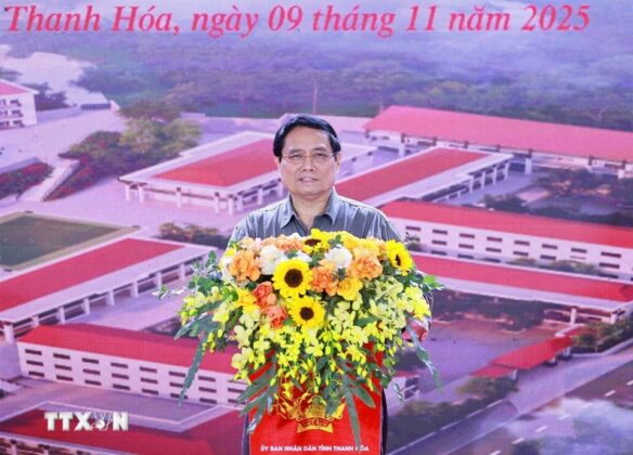 Thủ tướng Phạm Minh Ch&iacute;nh ph&aacute;t biểu tại Lễ khởi c&ocirc;ng tại điểm Trường nội tr&uacute; li&ecirc;n cấp Tiểu học v&agrave; Trung học cơ sở x&atilde; Y&ecirc;n Khương, Thanh H&oacute;a.