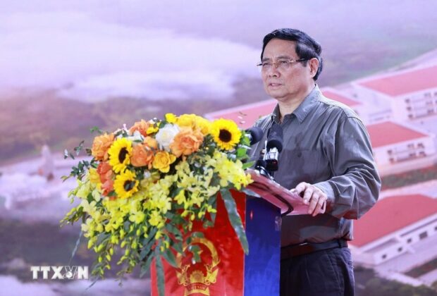 Thủ tướng Phạm Minh Ch&iacute;nh ph&aacute;t biểu tại Lễ khởi c&ocirc;ng tại điểm Trường nội tr&uacute; li&ecirc;n cấp Tiểu học v&agrave; Trung học cơ sở x&atilde; Y&ecirc;n Khương, Thanh H&oacute;a.