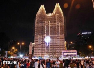Giáng sinh ở Thành phố Hồ Chí Minh: Ngày hội của tình yêu và đoàn kết tôn giáo