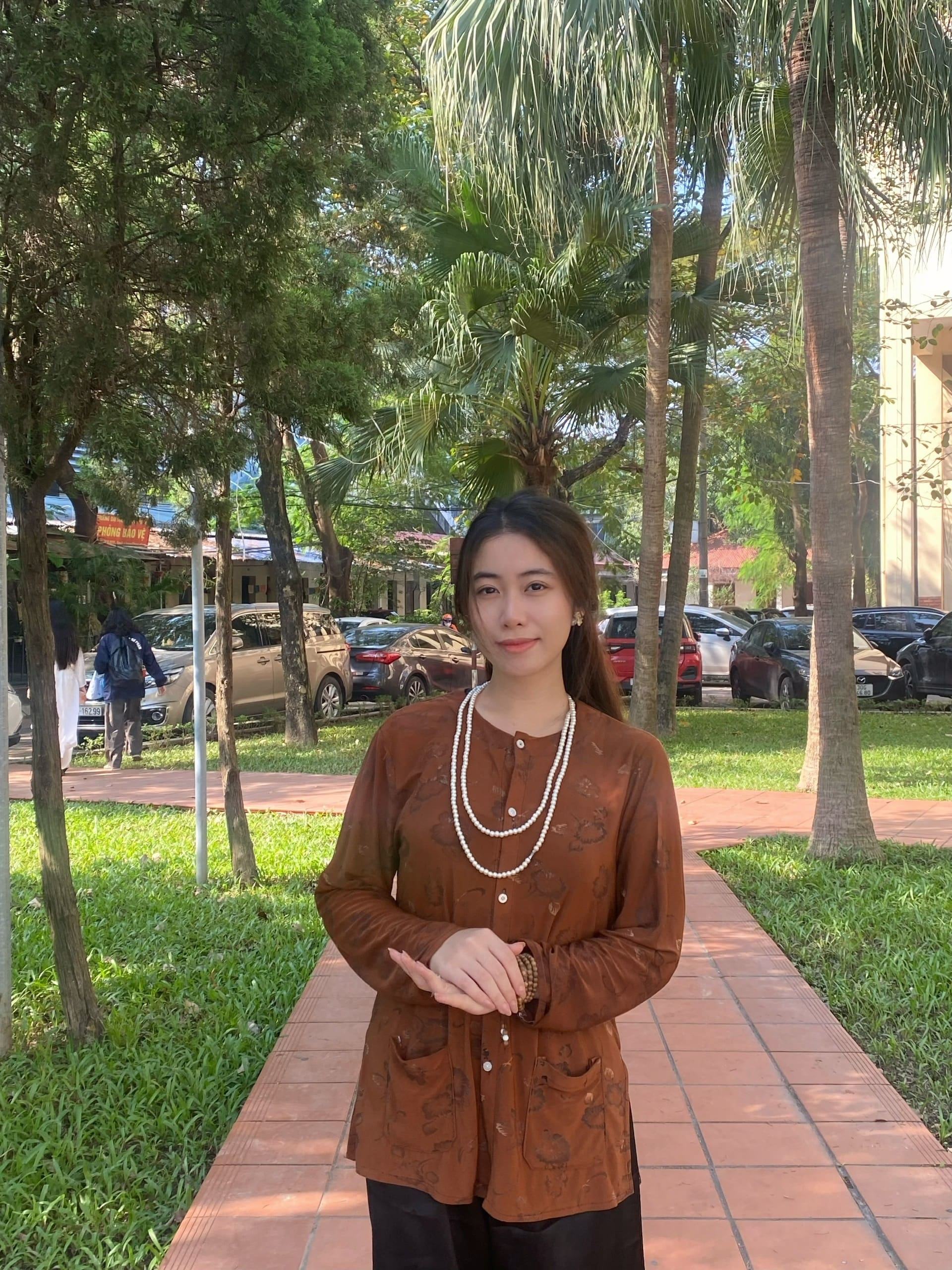 Tác giả Nguyễn Trâm Anh -h2