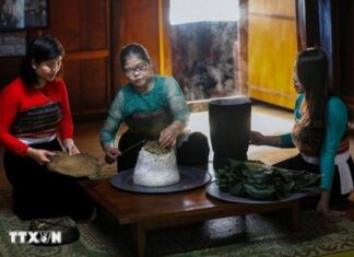 Phú Thọ: Độc đáo lễ mừng cơm mới của đồng bào Thái ở Mai Châu Phú Thọ: Độc đáo lễ mừng cơm mới của đồng bào Thái ở Mai Châu