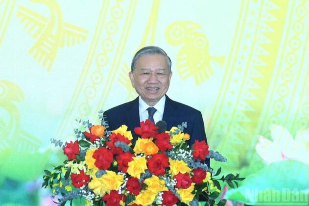 Tổng B&iacute; thư T&ocirc; L&acirc;m ph&aacute;t biểu chỉ đạo Hội nghị.