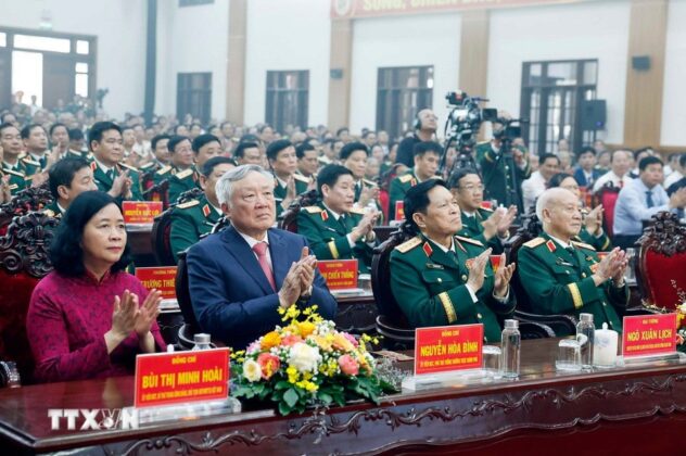 C&aacute;c đại biểu tham dự.