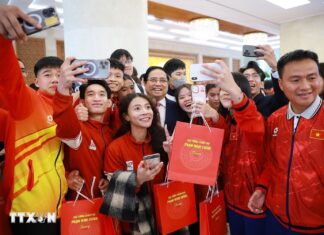 Thủ tướng Phạm Minh Chính biểu dương học sinh đoạt giải tại các kỳ thi quốc tế năm 2025