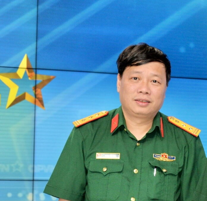 Danh nho Tinh Thiều: Người thiết kế triều đình Lý Nam Đế - Tác giả: Đại tá, Nhà văn Phùng Văn Khai Danh nho Tinh Thiều: Người thiết kế triều đình Lý Nam Đế - Tác giả: Đại tá, Nhà văn Phùng Văn Khai