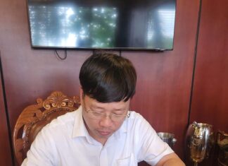 Chùm thơ Phủ Trịnh của Phùng Văn Khai Chùm thơ Phủ Trịnh của Phùng Văn Khai