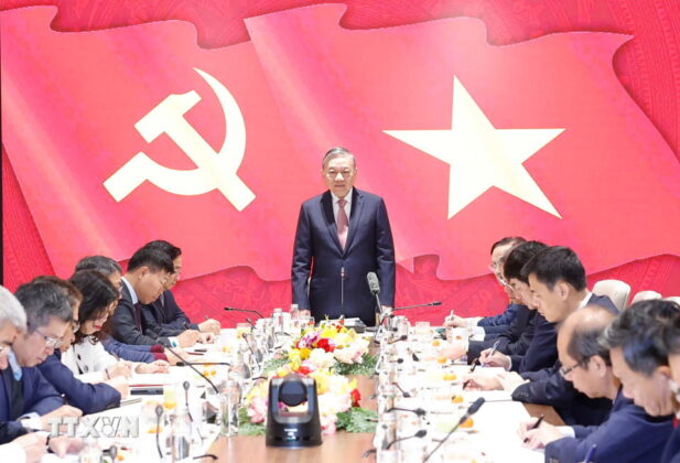 Tổng B&iacute; thư T&ocirc; L&acirc;m ph&aacute;t biểu chỉ đạo.