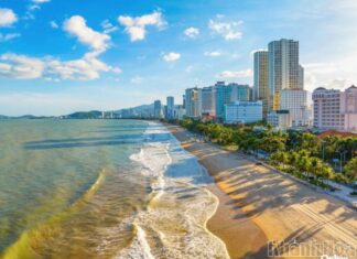 Phát triển mạnh các ngành kinh tế biển gắn với bảo đảm quốc phòng, an ninh trên địa bàn tỉnh Khánh Hòa