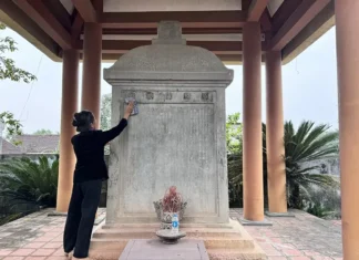 Lê Hy và vùng đất Kẻ Rủn Lê Hy và vùng đất Kẻ Rủn