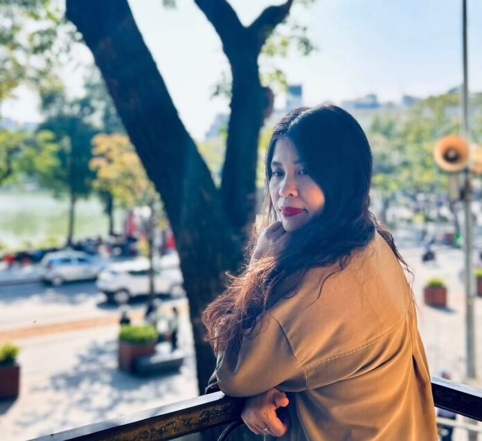 Trò chuyện với nhà văn quân đội Phùng Văn Khai: Tôi viết trên tinh thần vun vén lịch sử dân tộc - Cẩm Thúy (thực hiện)