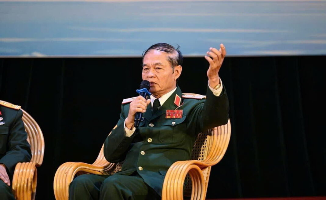 Chuyện về vị tướng với những cung đường biên giới - Tác giả: Đại tá, nhà văn Phùng Văn Khai Chuyện về vị tướng với những cung đường biên giới - Tác giả: Đại tá, nhà văn Phùng Văn Khai