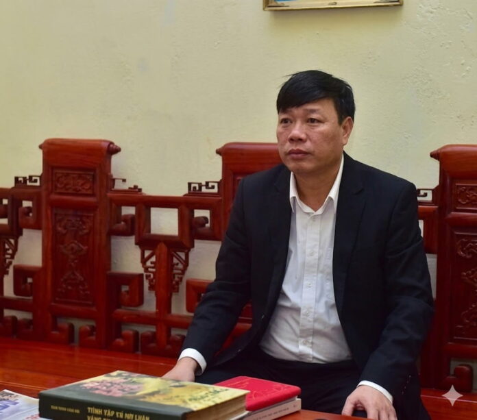 Chùm thơ Phùng Khắc Khoan do Phùng Văn Khai dịch [Kỳ 10]