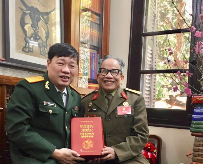 Chùm thơ Phùng Khắc Khoan do Phùng Văn Khai dịch [Kỳ 9]