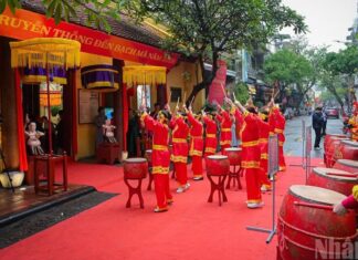 Khai hội Đền Bạch Mã năm Bính Ngọ 2026